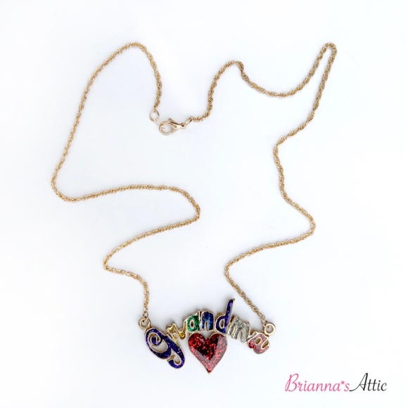 Spell out necklace for Grandma Gold Tone Sparkling Heart Lobster clasp 18" - Picture 3 of 9